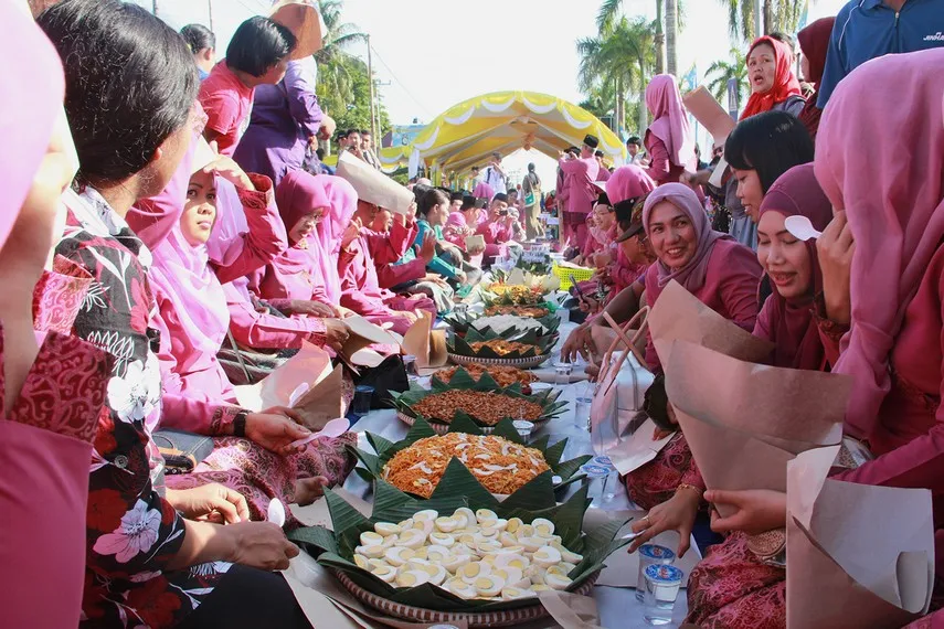Beseprah, Tradisi Sarapan Massal Warga Kutai