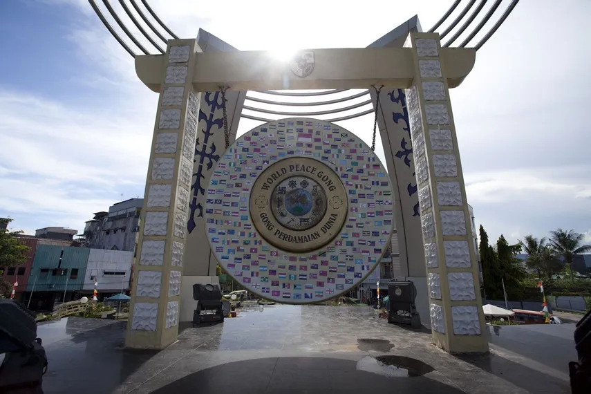 Monumen Gong Perdamaian Ambon