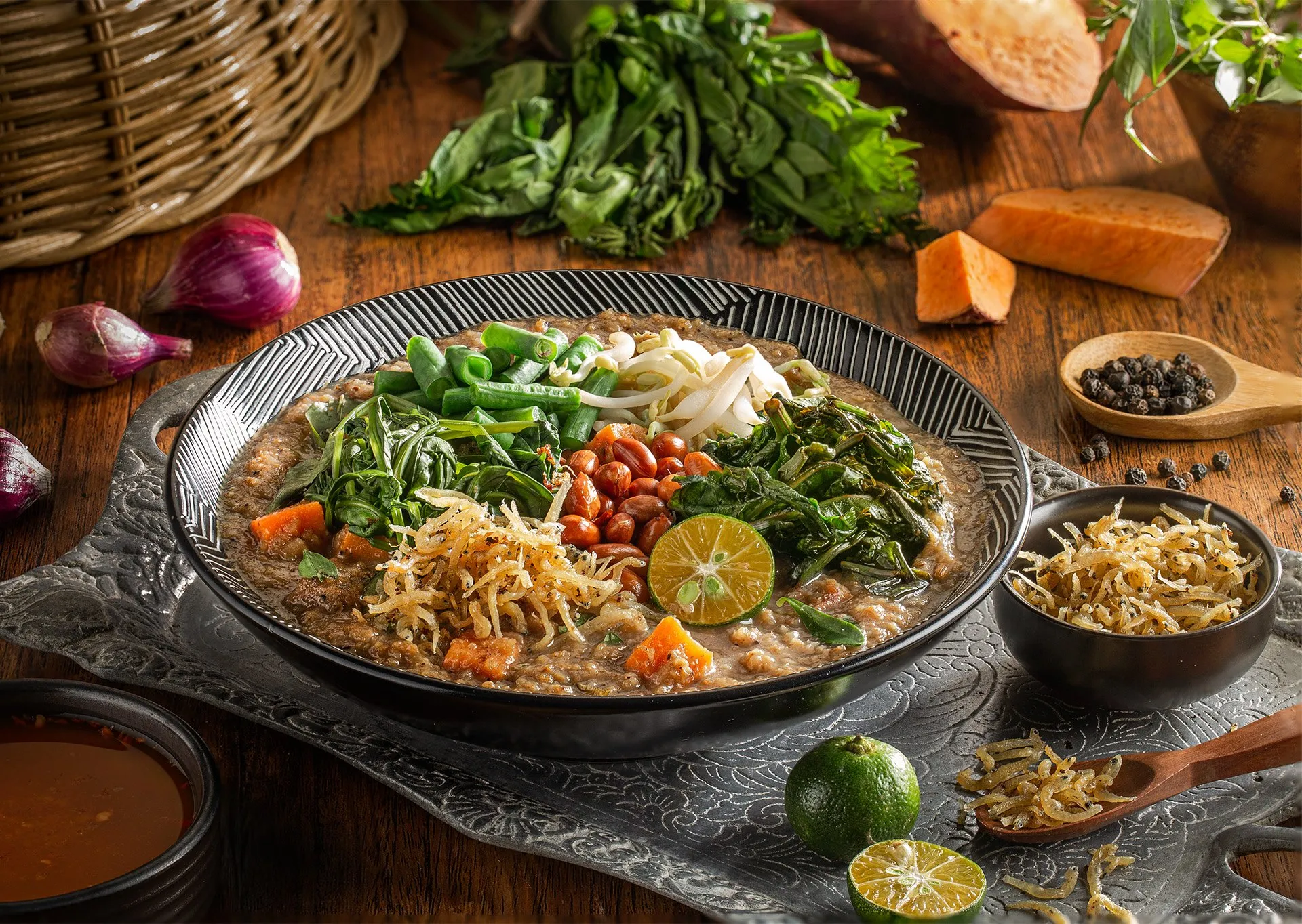 Bubur Paddas Perpaduan Cita Rasa dan Kebersamaan dari Sambas