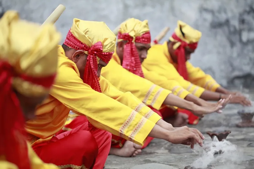 Tari Salai Jin: Ritual Mistis dari Ternate yang Masih Dilestarikan